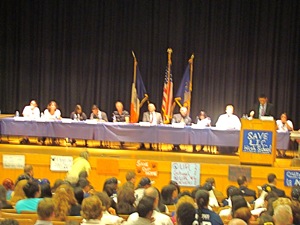 long island city high school in queens public closure meeting