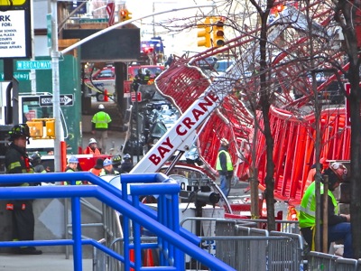 tribeca crane crash hudson st church st worth st nyc manhattan