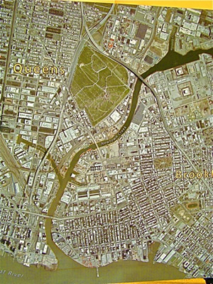 aerial view aerial map of newtown creek queens brooklyn nyc