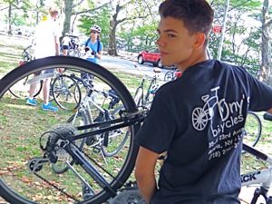 tony's bicycles in astoria century bike ride rest stop astoria park